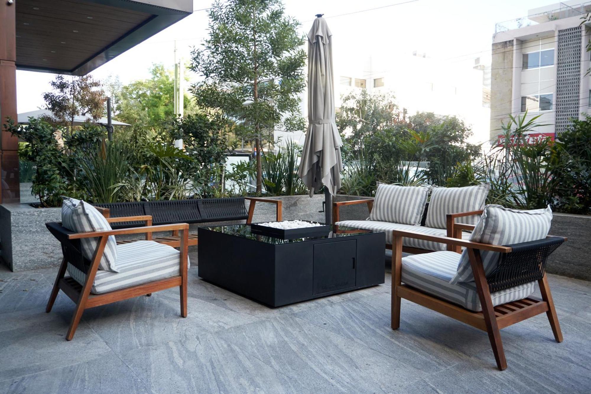 Hotel Antre Chapultepec グアダラハラ エクステリア 写真